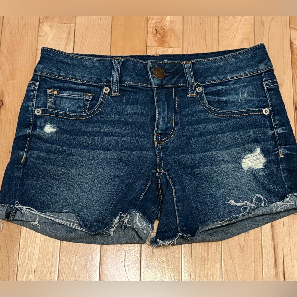 American Eagle Super Stretch Distressed Blue Denim Jean Shorts Size 4